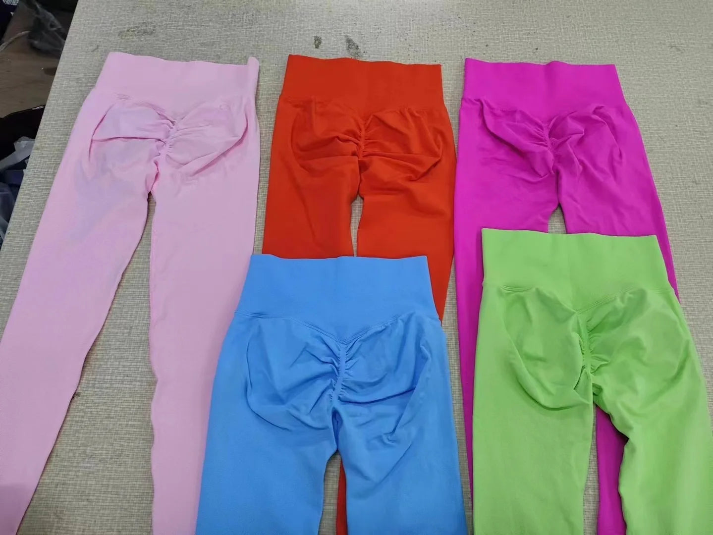 The No. 3 BOOTY LEGGINGS